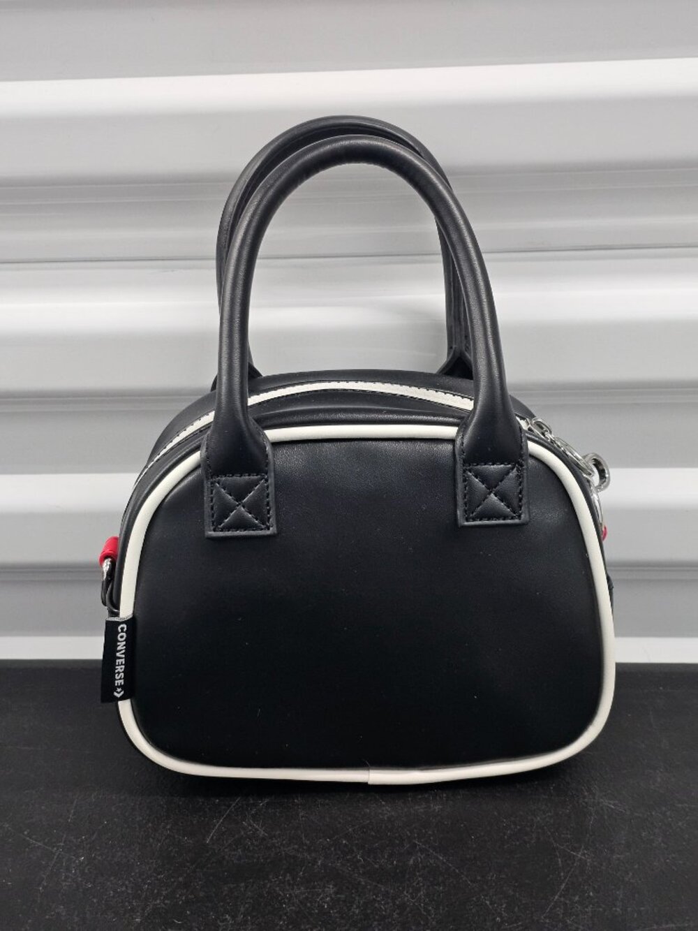 Converse Vintage Mini HandBag - Black - Picture 4 of 6